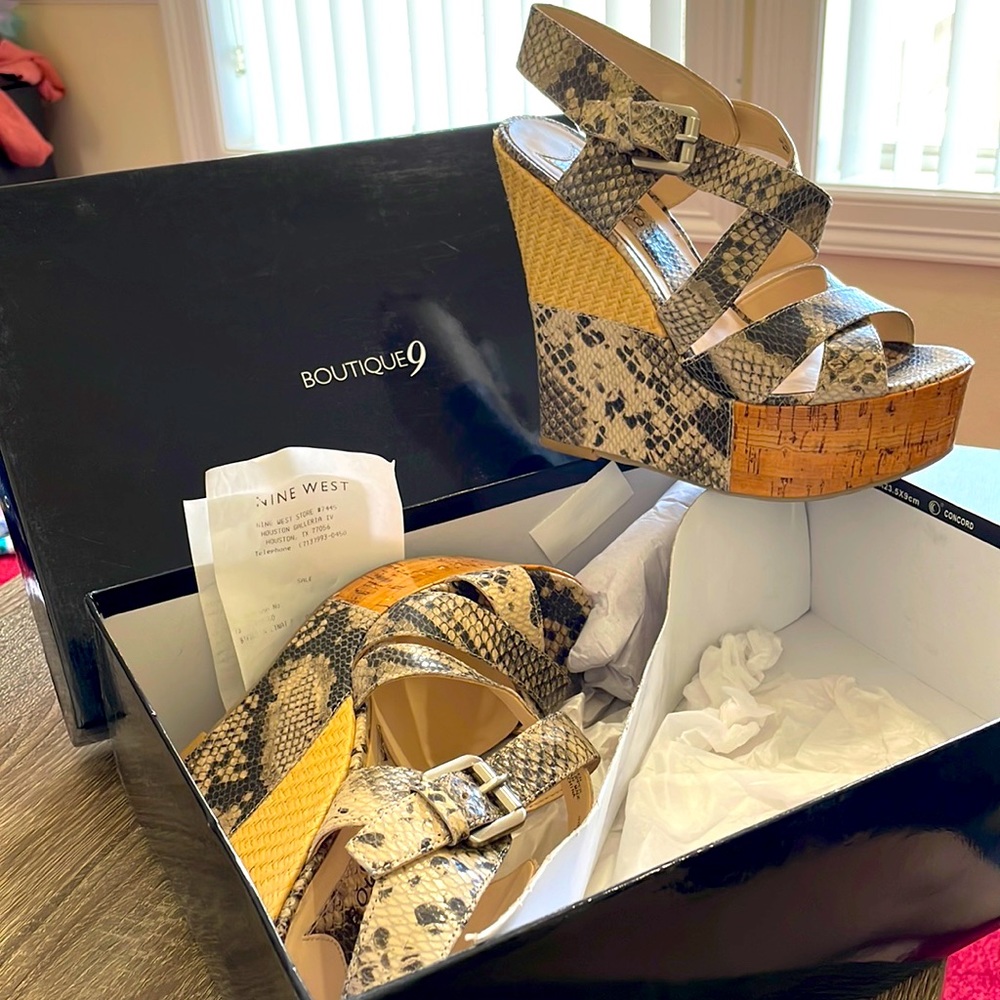 Boutique 9 by Nine West Snakeskin Wedges